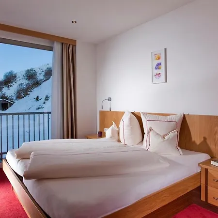 Garni Auriga Ишгль